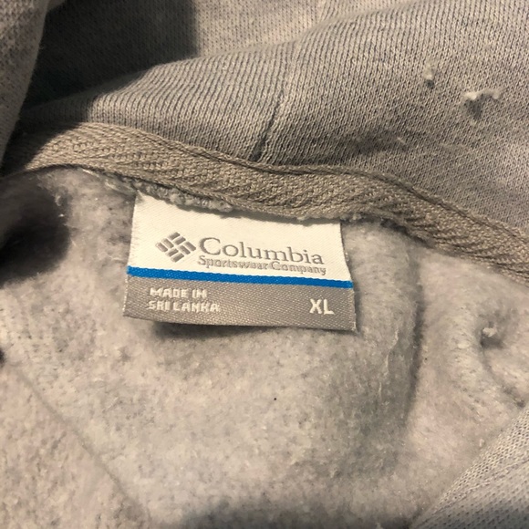 Columbia sports wear grey hoodie - Picture 2 of 2